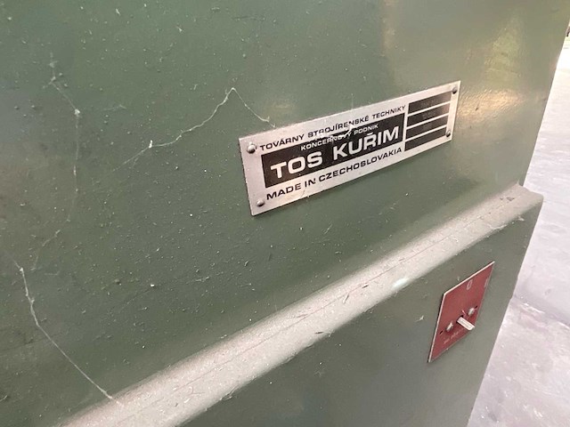 1986 tos kurim fnk 25a kniefreesmachine - afbeelding 4 van  13
