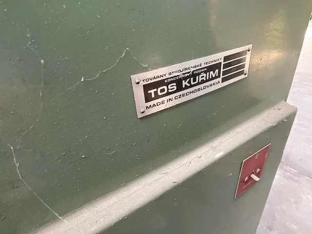 1986 tos kurim fnk 25a kniefreesmachine - afbeelding 4 van  13