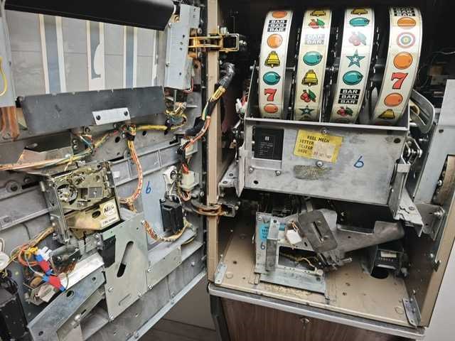 1987 - - speelautomaat - afbeelding 4 van  9