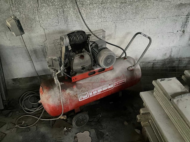 1987 fini luchtcompressor - afbeelding 1 van  5