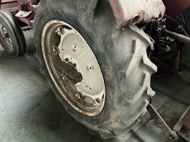 1987 international 453 oldtimer tractor - afbeelding 3 van  3