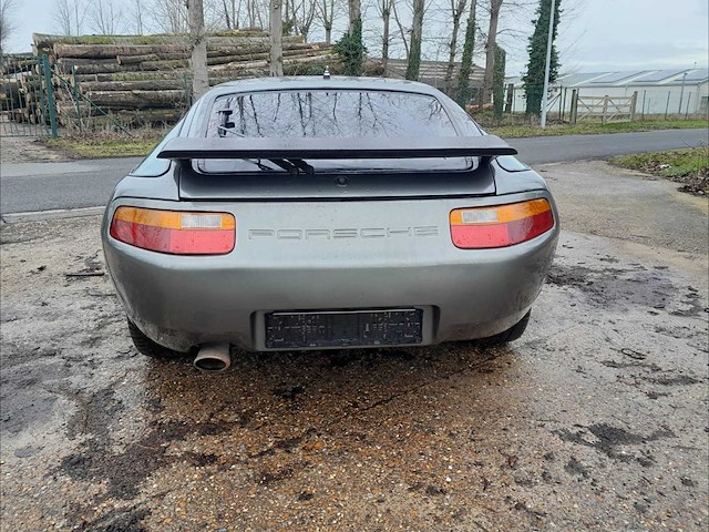 1987 porsche 928 s4 coupé oldtimer - afbeelding 25 van  30