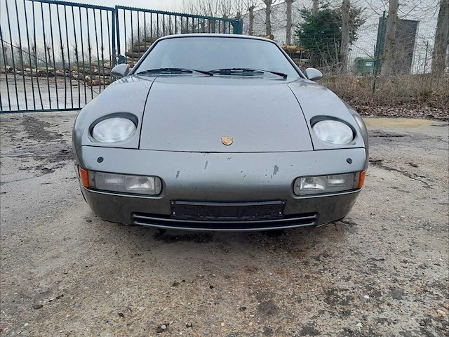 1987 porsche 928 s4 coupé oldtimer - afbeelding 29 van  30