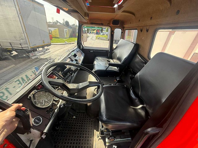 1987 renault brandweerwagen - afbeelding 9 van  24