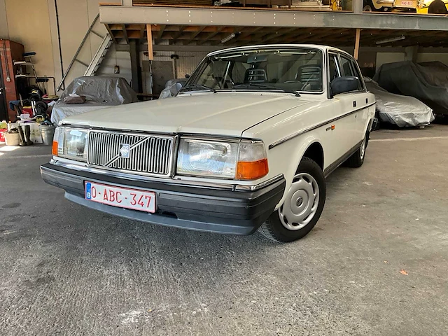 1987 volvo 240 - afbeelding 1 van  51