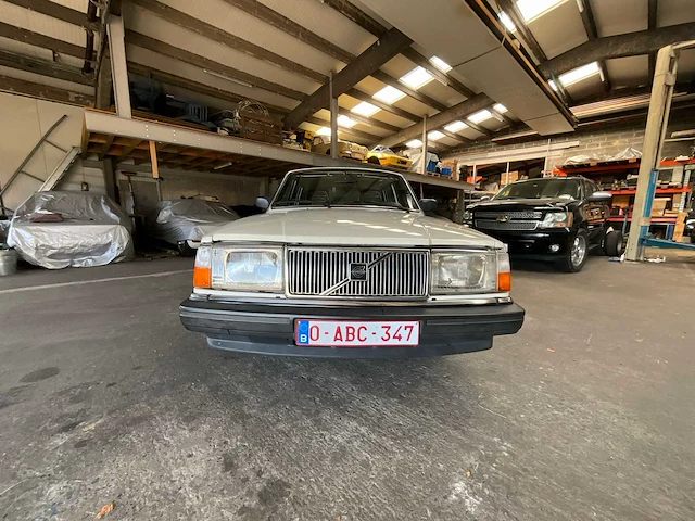 1987 volvo 240 - afbeelding 39 van  51