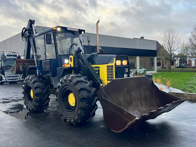1987 volvo bm 6300 bulldozer met kraan - afbeelding 12 van  28