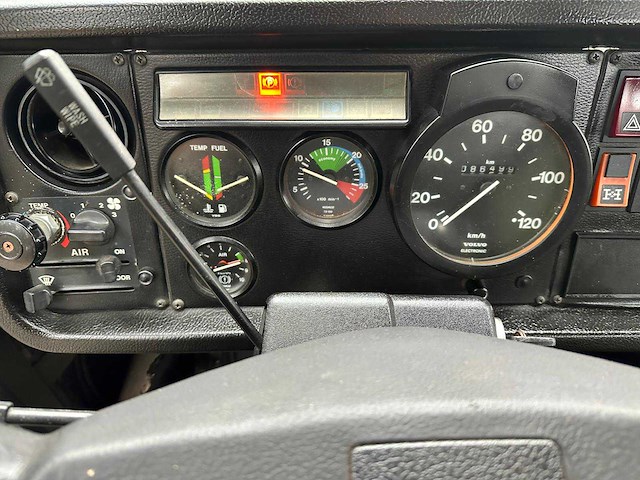 1987 volvo n10 turbo 6x6 vrachtwagen - afbeelding 13 van  33