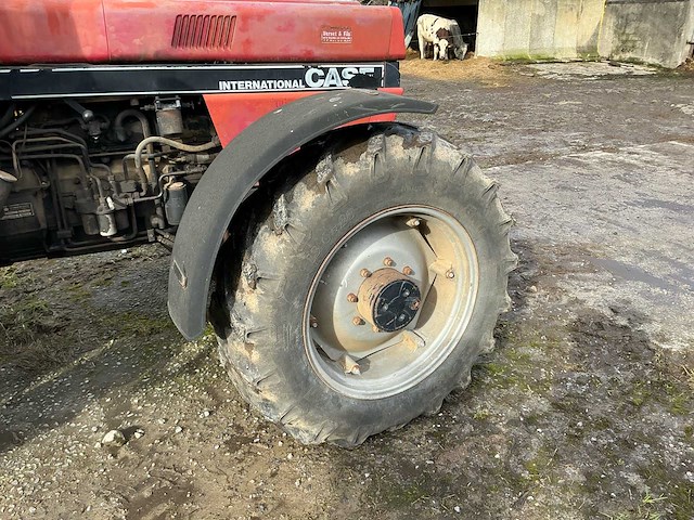1988 case 1056xl vierwielaangedreven landbouwtractor - afbeelding 18 van  55