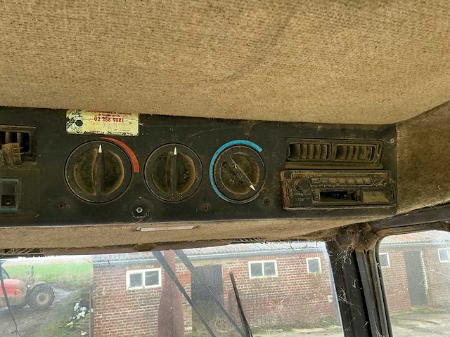 1988 case 1056xl vierwielaangedreven landbouwtractor - afbeelding 41 van  55