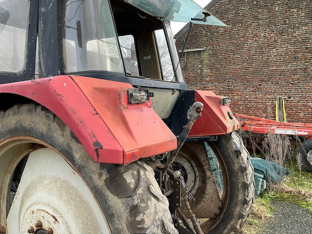 1988 case 1056xl vierwielaangedreven landbouwtractor - afbeelding 47 van  55