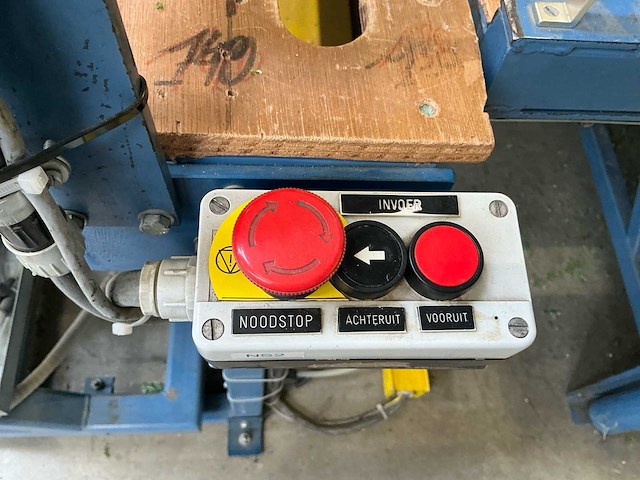 1988 etf 5522-23 textiel snijmachine (2000mm) - afbeelding 2 van  11