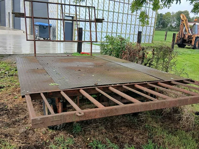 1988 ford 6610 antieke tractor + flatbed landbouwtrailer - afbeelding 2 van  12