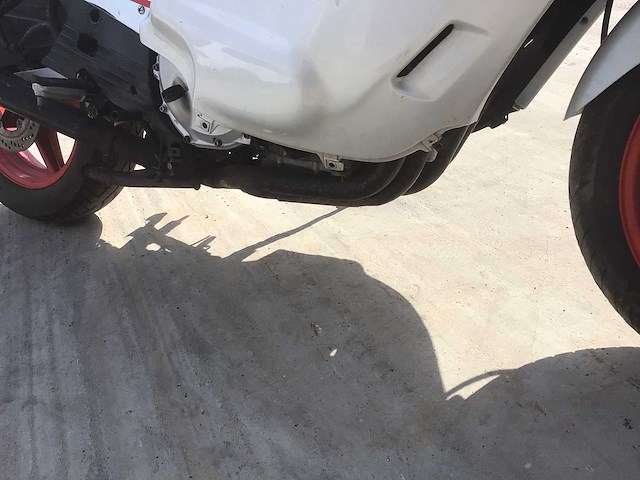 1988 honda cbr 1000 moto - afbeelding 2 van  15