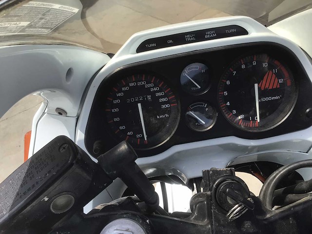 1988 honda cbr 1000 moto - afbeelding 10 van  12