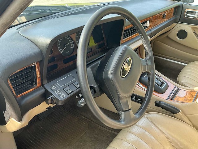 1988 jaguar sovereign - afbeelding 13 van  48