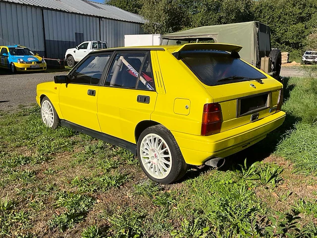 1988 lancia delta hf integrale 8v 831 vintage auto's > 15 - afbeelding 23 van  41