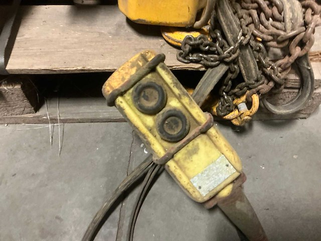 1988 liftket 10-24 rail elektrische kettingtakel - afbeelding 5 van  7