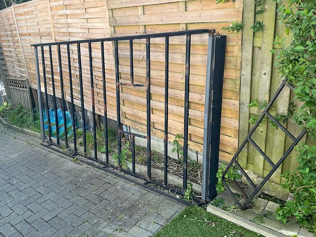 1988 mercedes 609 d legervoertuig - afbeelding 12 van  19