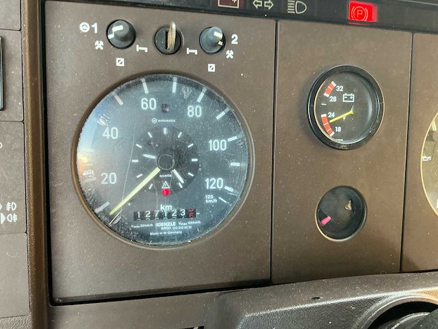 1988 mercedes 609 d legervoertuig - afbeelding 3 van  14