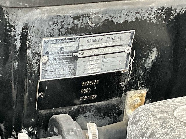 1988 mercedes-benz 300g - afbeelding 42 van  43