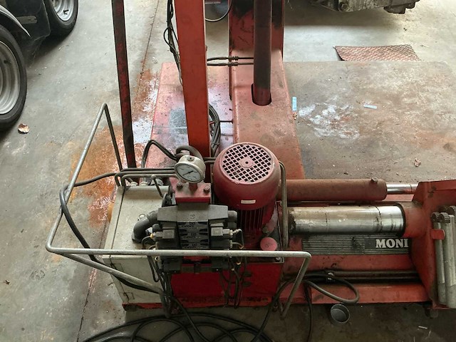 1988 mondolfo ferro tbe 48 deluxe banden de-en montageapparaat - afbeelding 6 van  11