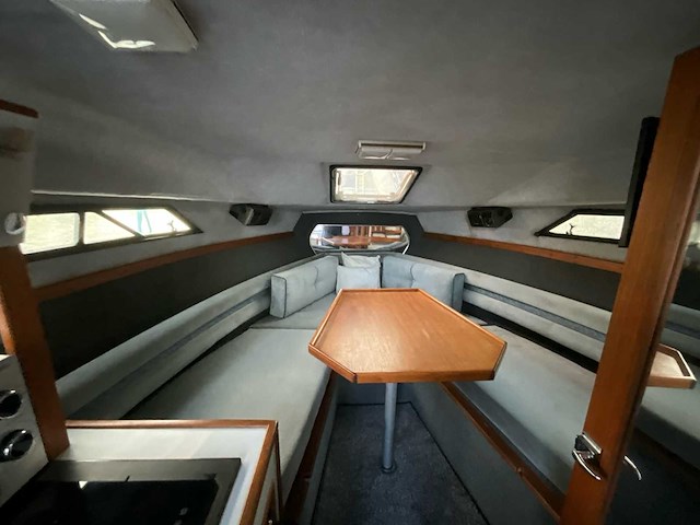 1988 regal ambassador 225xl mercruiser sportcruiser - afbeelding 6 van  35