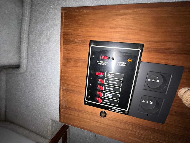1988 regal ambassador 225xl mercruiser sportcruiser - afbeelding 9 van  35