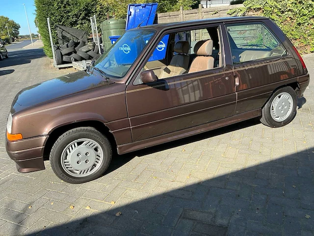 1988 renault 5 personenauto - afbeelding 2 van  25
