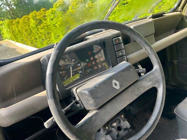 1988 renault r4f4 - oldtimer - afbeelding 10 van  11