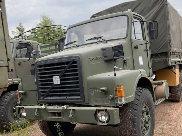 1988 volvo n10 6x4 cargo legervoertuig - afbeelding 2 van  14