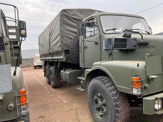 1988 volvo n10 6x4 cargo legervoertuig - afbeelding 12 van  14