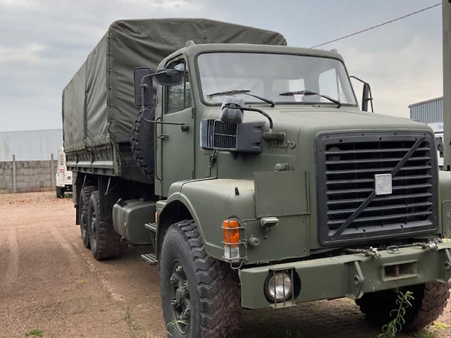 1988 volvo n10 6x4 cargo legervoertuig - afbeelding 14 van  14