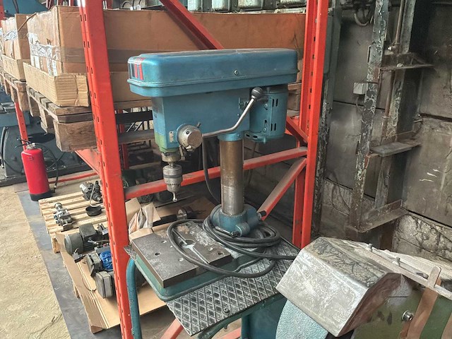 1989 continental 12-versnellingen bankboormachine - afbeelding 4 van  8