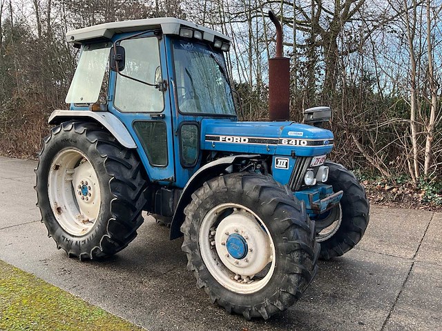 1989 ford 6410 vierwielaangedreven landbouwtractor - afbeelding 9 van  15