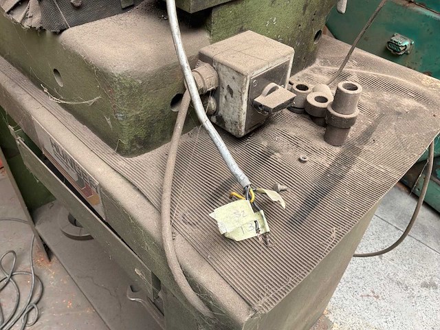 1989 hunger a324/2 boor en gereedschapsslijpmachine - afbeelding 5 van  7