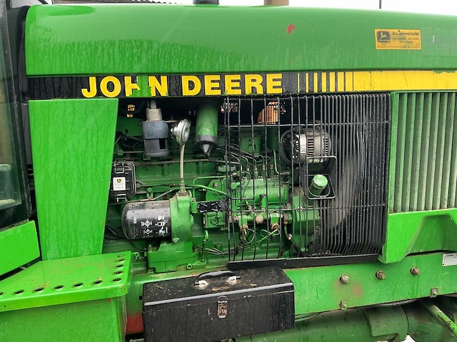 1989 john deere 4755 vierwielaangedreven landbouwtractor - afbeelding 10 van  49