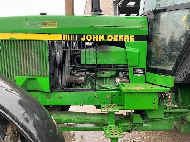 1989 john deere 4755 vierwielaangedreven landbouwtractor - afbeelding 17 van  49