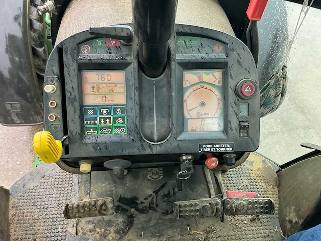 1989 john deere 4755 vierwielaangedreven landbouwtractor - afbeelding 32 van  49