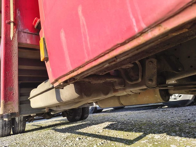 1989 mercedes 709d vrachtwagen - afbeelding 7 van  27