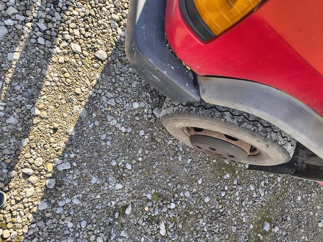 1989 mercedes 709d vrachtwagen - afbeelding 8 van  27