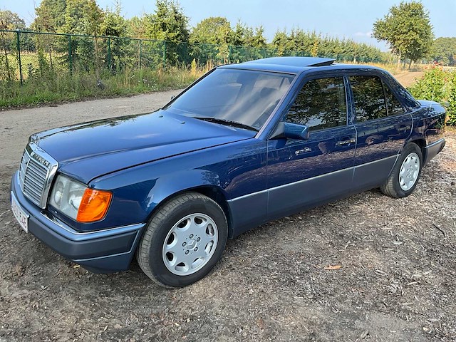 1989 mercedes-benz w124 e230 oldtimer - afbeelding 1 van  82
