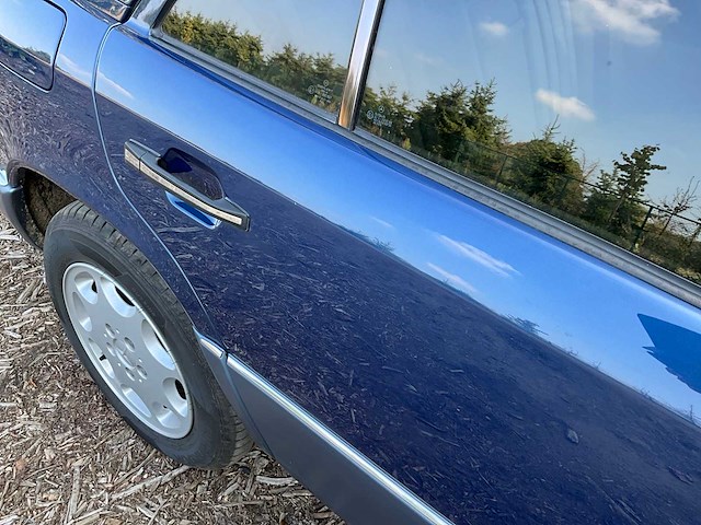 1989 mercedes-benz w124 e230 oldtimer - afbeelding 13 van  82