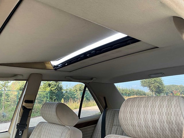 1989 mercedes-benz w124 e230 oldtimer - afbeelding 36 van  82