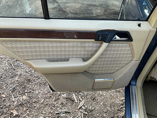 1989 mercedes-benz w124 e230 oldtimer - afbeelding 38 van  82