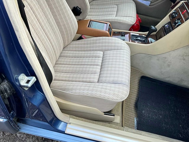 1989 mercedes-benz w124 e230 oldtimer - afbeelding 53 van  82