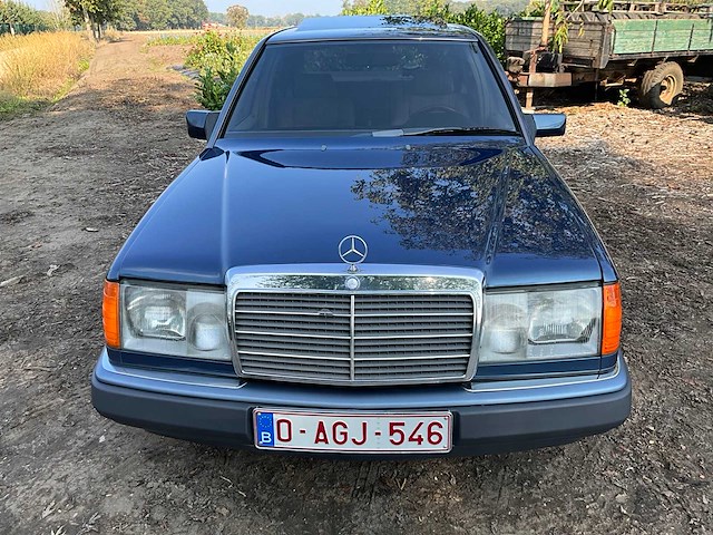 1989 mercedes-benz w124 e230 oldtimer - afbeelding 78 van  82