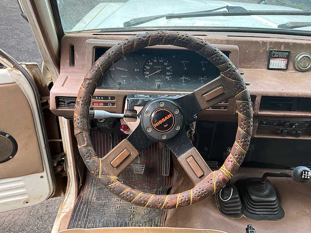 1989 nissan patrol 3.3 6 cilinder - afbeelding 11 van  65