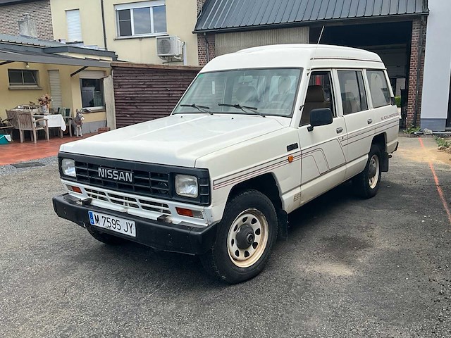 1989 nissan patrol 3.3 6 cilinder - afbeelding 1 van  65