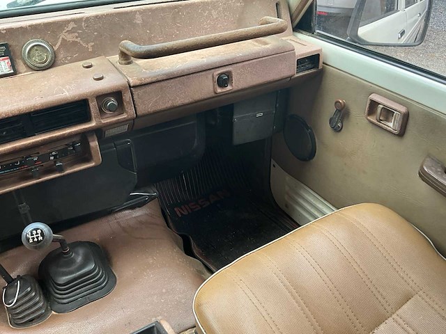 1989 nissan patrol 3.3 6 cilinder - afbeelding 16 van  65